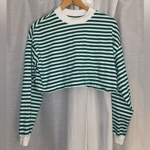 Icõne Par Simons Green and White Striped Cropped long sleeve top